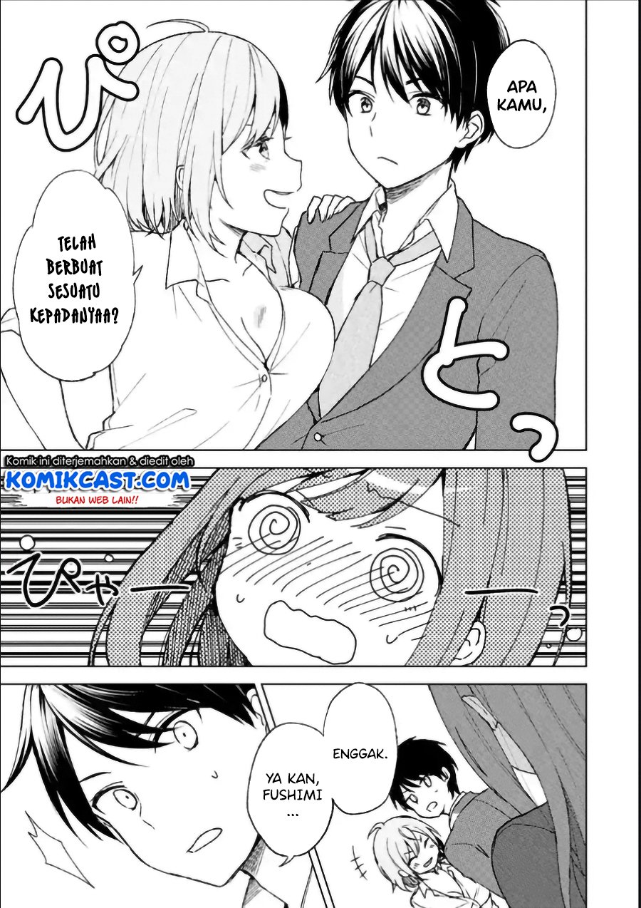 chikan-saresou-ni-natteiru-s-kyuu-bishoujo-wo-tasuketara-tonari-no-seki-no-osanajimi-datta - Chapter: 4